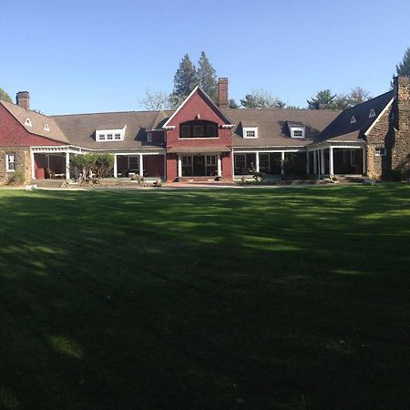 Aspen Manor Resort Wellsburg Exterior photo